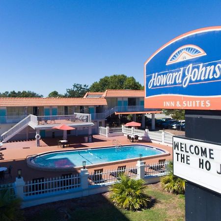 Howard Johnson By Wyndham Clearwater - Dunedin Bagian luar foto