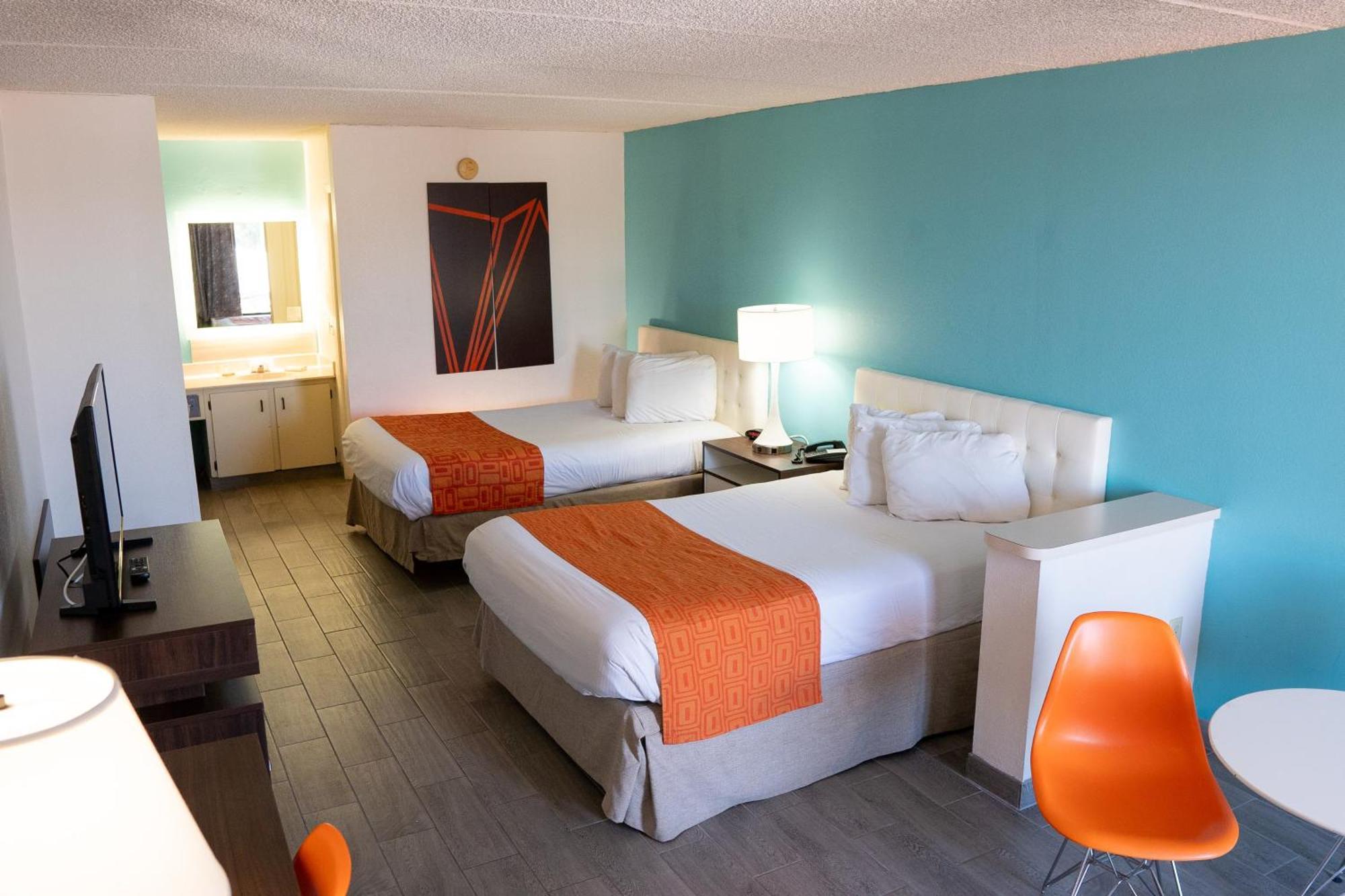 Howard Johnson By Wyndham Clearwater - Dunedin Bagian luar foto