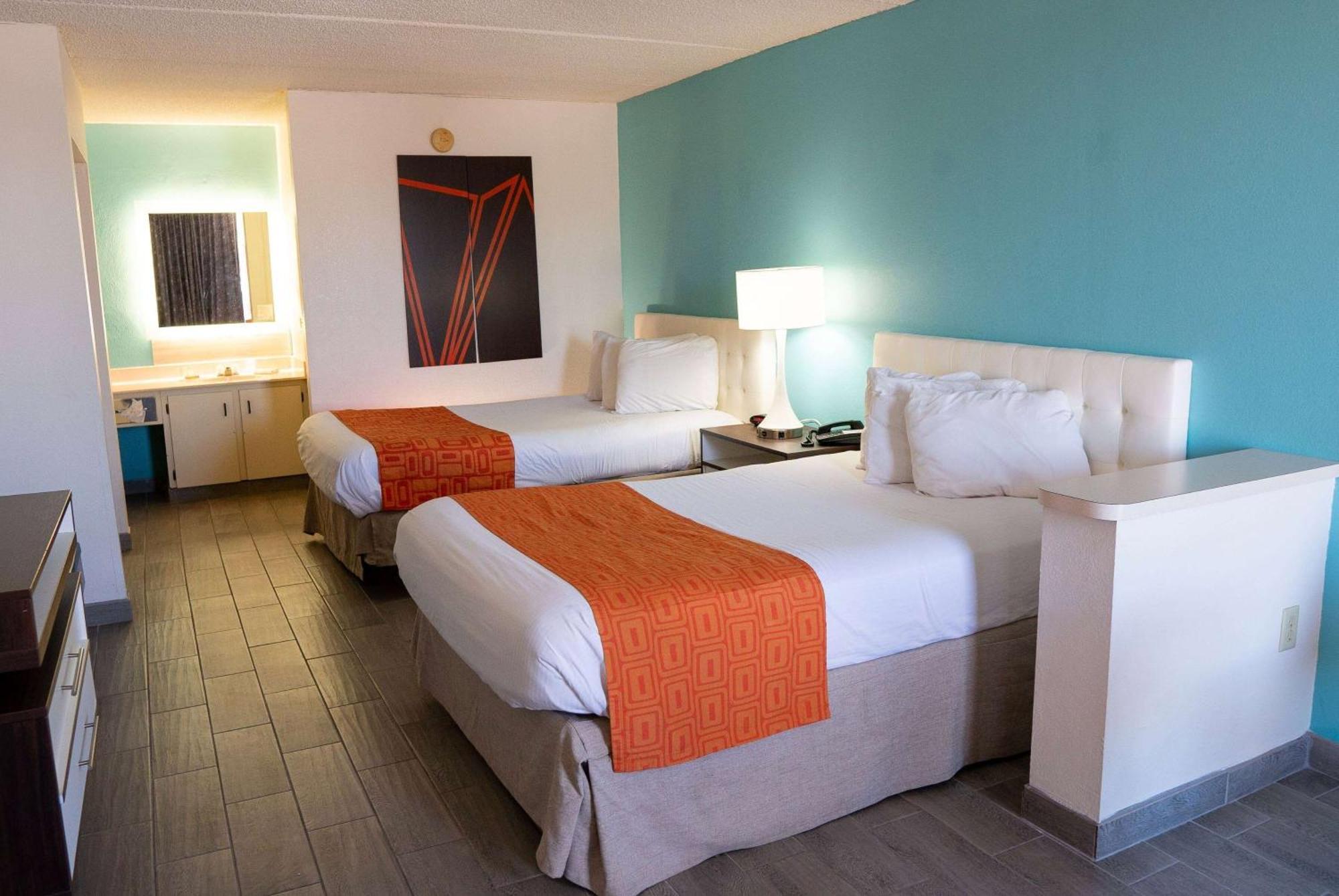 Howard Johnson By Wyndham Clearwater - Dunedin Bagian luar foto